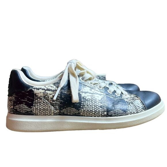 Tory Burch Lace Sneakers - Picture 3 of 12
